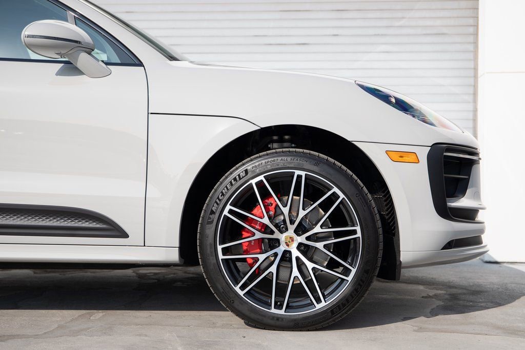 New 2026 Porsche Macan S AWD/4WD image 9