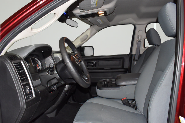 Used 2019 RAM 1500 Express w/ Express Value Package AWD/4WD image 25