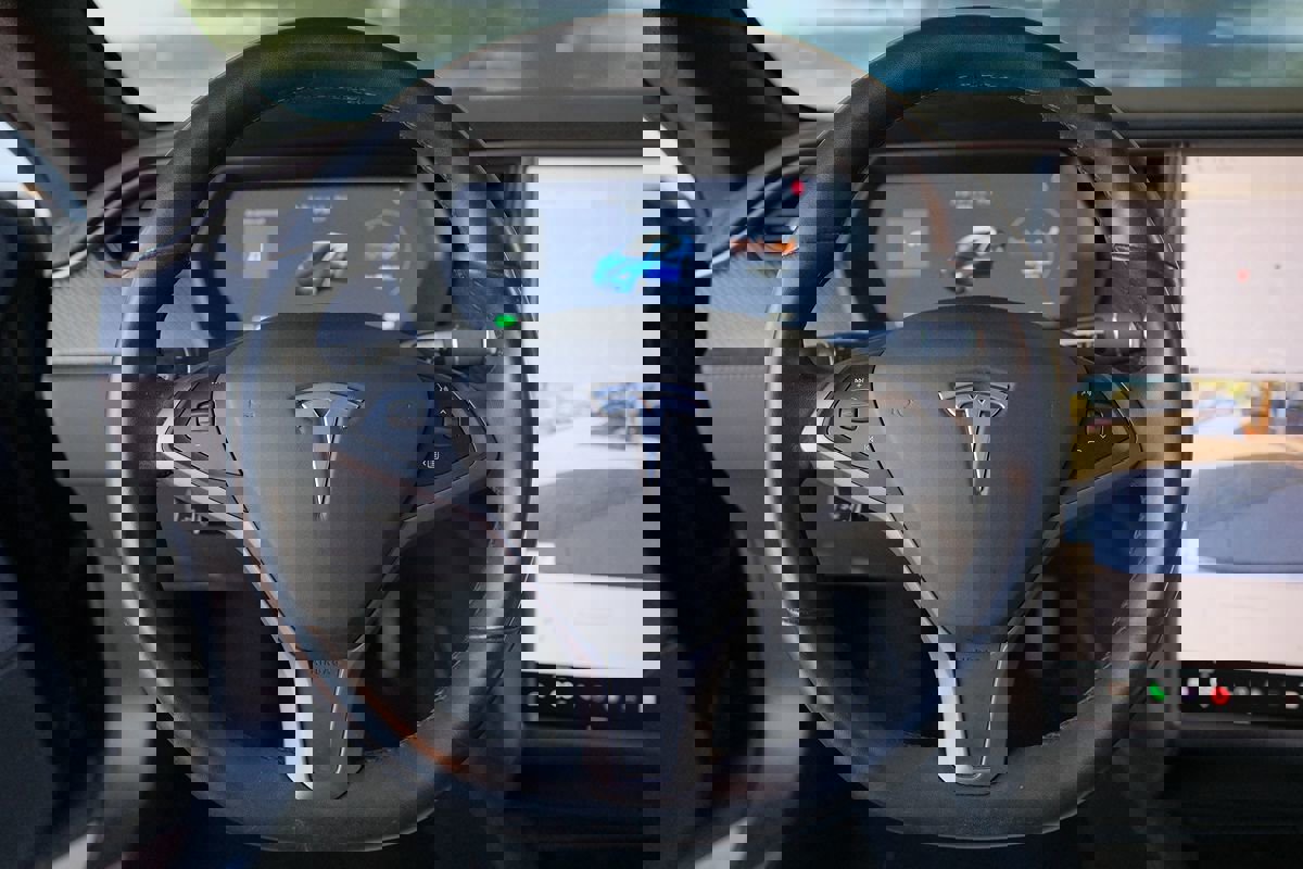 Used 2018 Tesla Model S 75D image 14