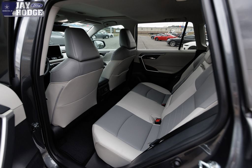 Used 2024 Toyota RAV4 XLE Premium image 14