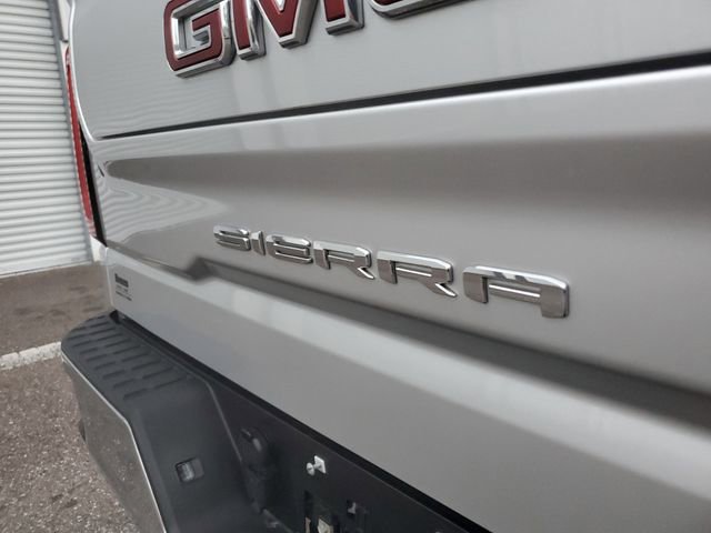 Used 2022 GMC Sierra 1500 SLT w/ SLT Premium Package image 7
