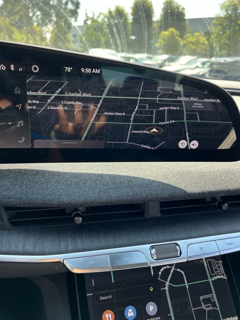Used 2025 Lucid Air Pure RWD image 9