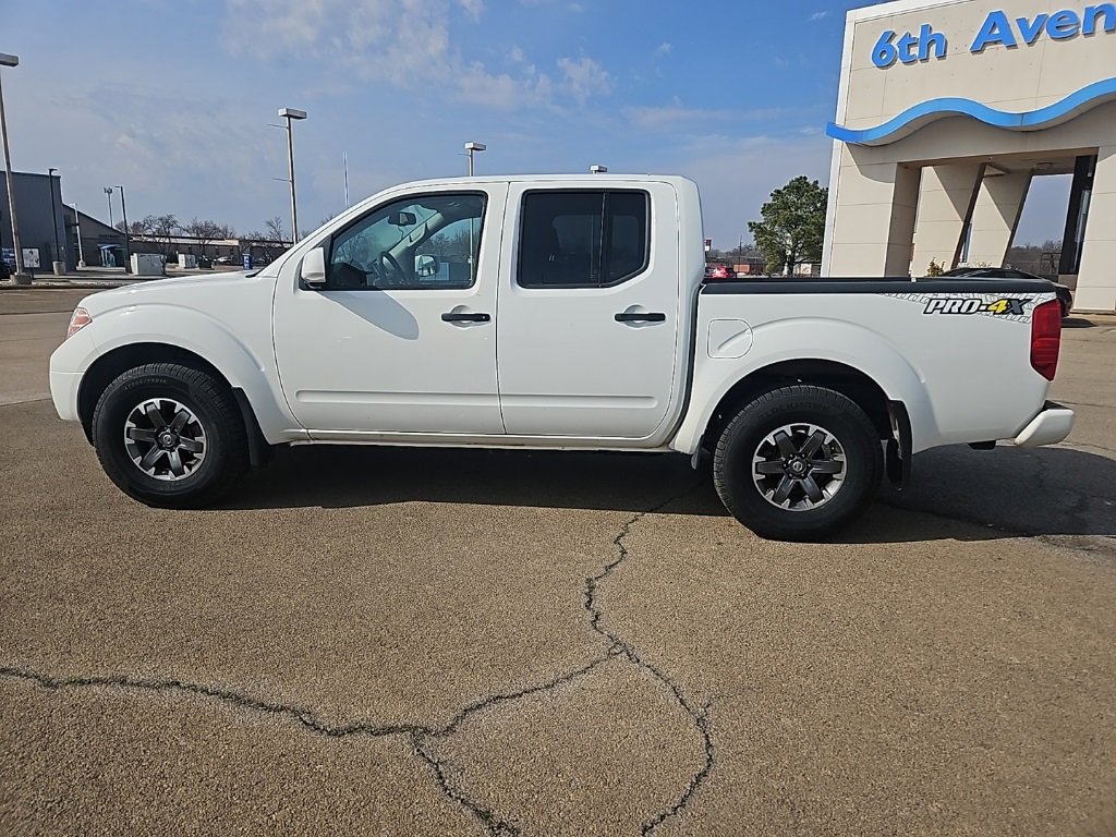 Used 2019 Nissan Frontier PRO-4X image 8