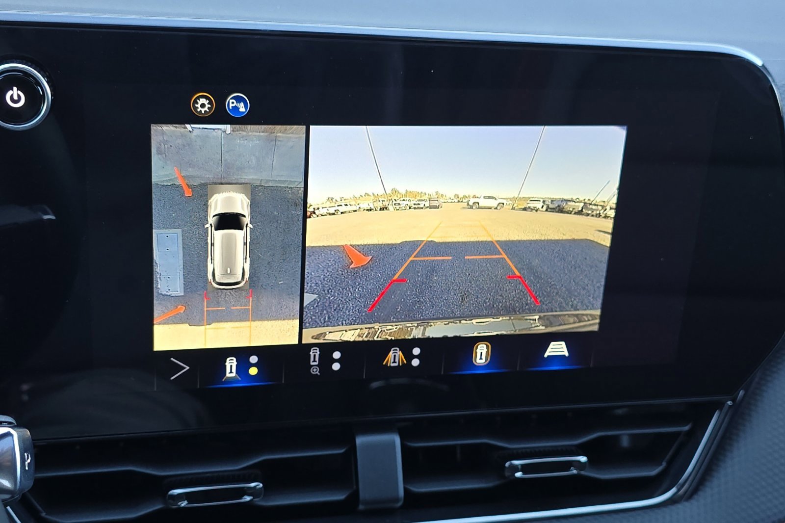 New 2026 Chevrolet Equinox RS w/ Convenience Package III image 22