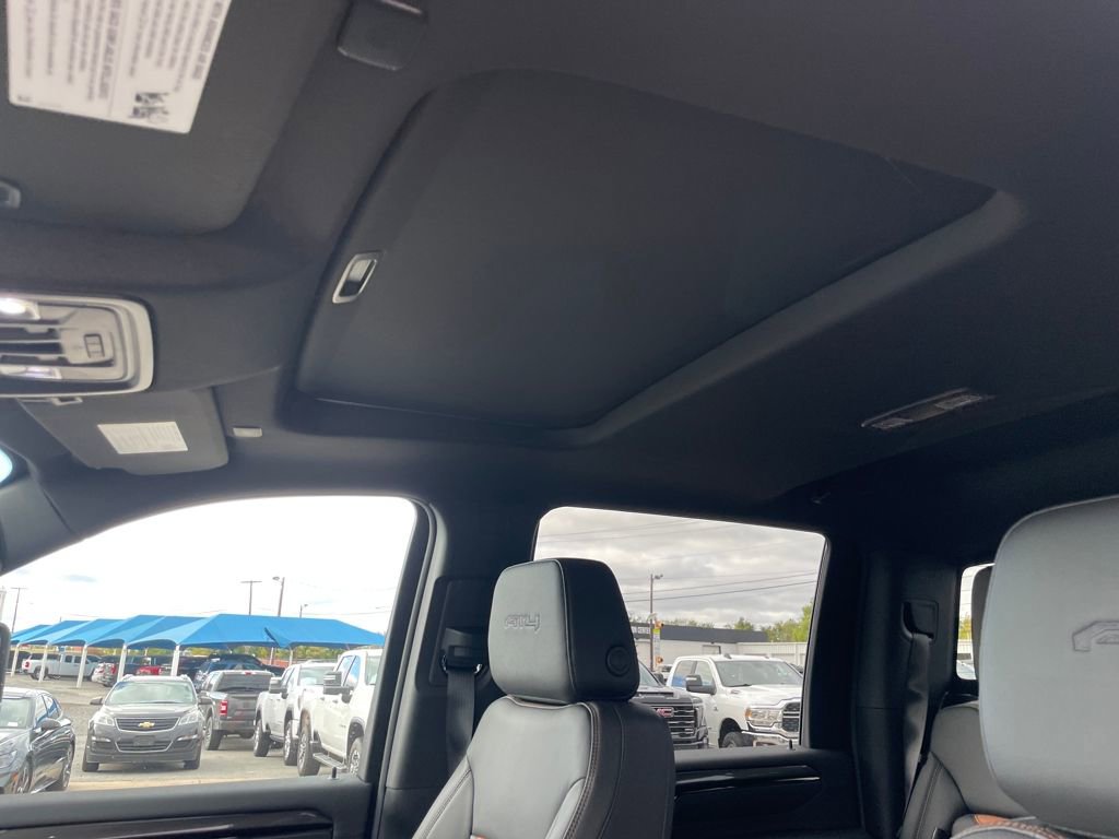 New 2026 GMC Sierra 2500 AT4 w/ AT4 Premium Plus Package image 32