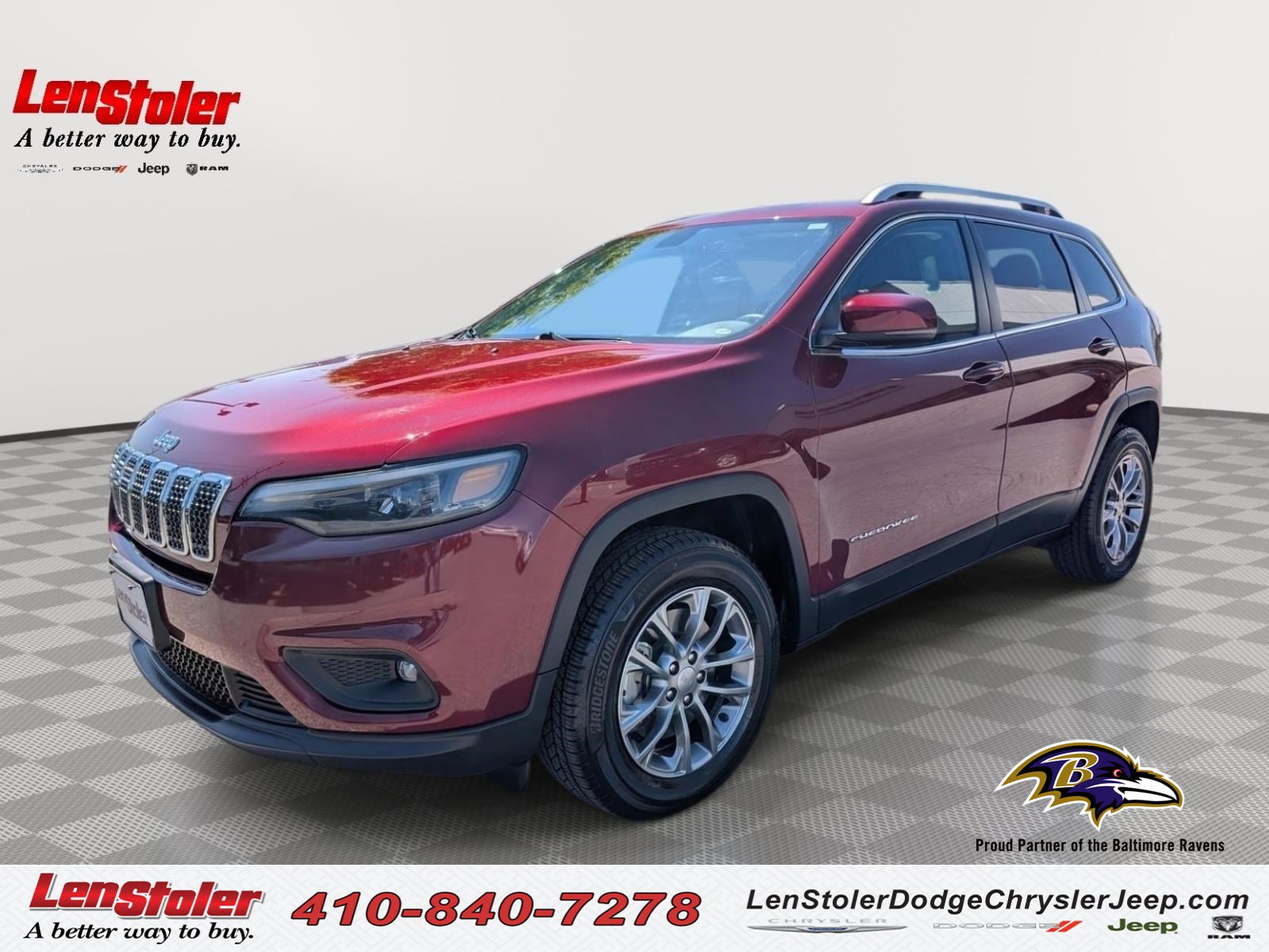 Used 2020 Jeep Cherokee Latitude Plus w/ Cold Weather Group AWD/4WD image 1