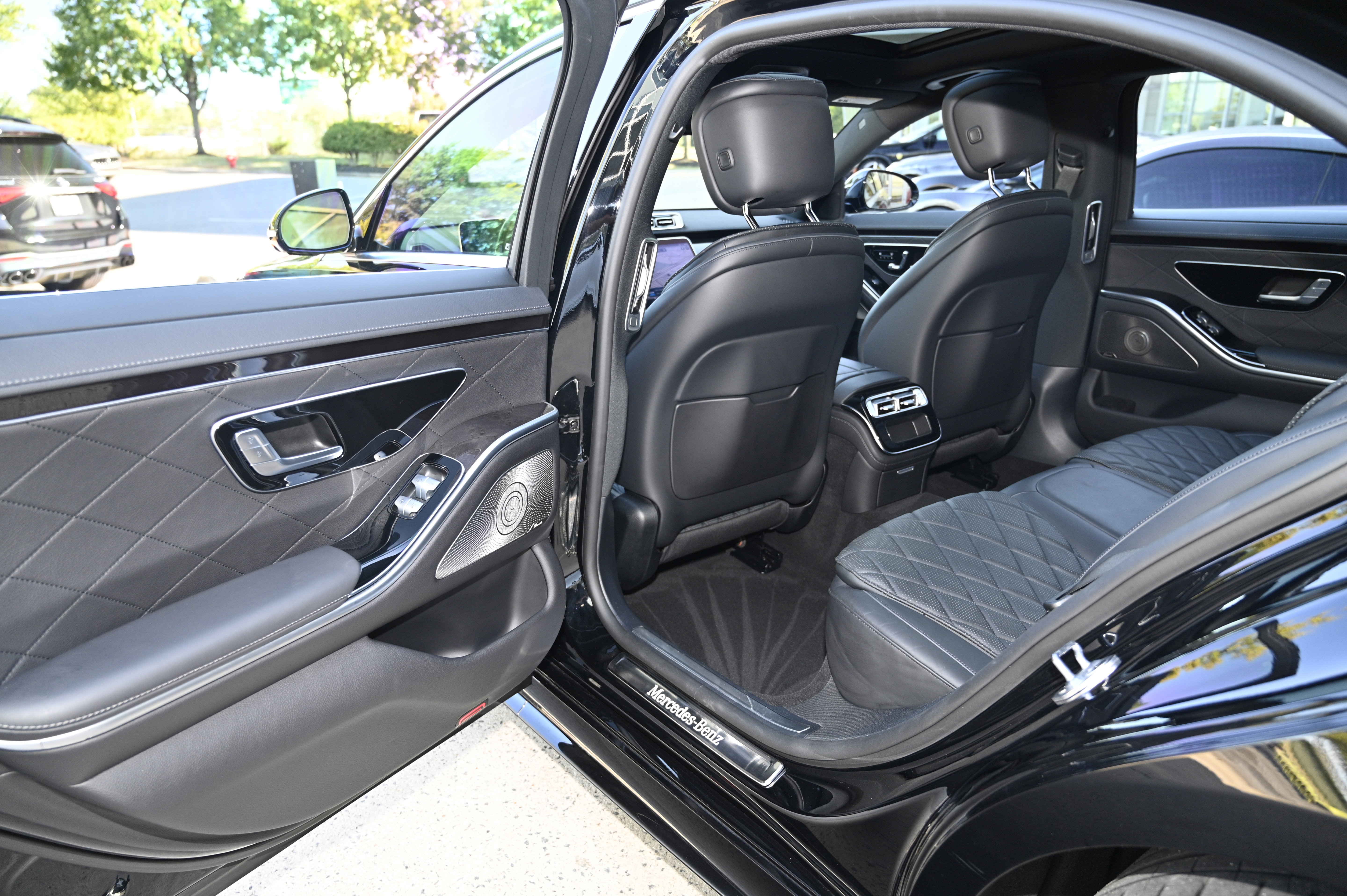 Used 2022 Mercedes-Benz S 580 4MATIC Sedan image 32