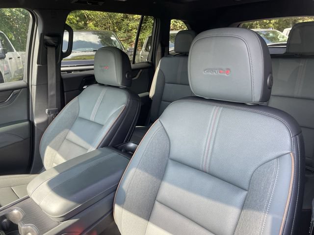 Certified 2024 GMC Acadia AT4 w/ Luxury Package AWD/4WD image 11