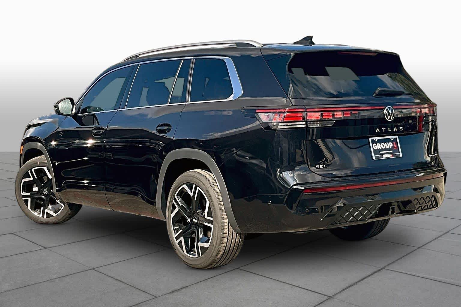 New 2027 Volkswagen Atlas SEL Premium R-Line AWD/4WD image 12