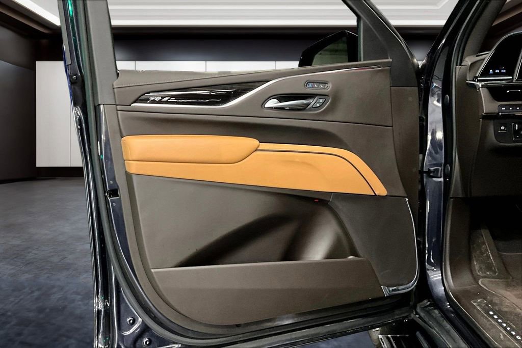 Certified 2023 Cadillac Escalade Sport w/ Touring Package image 20