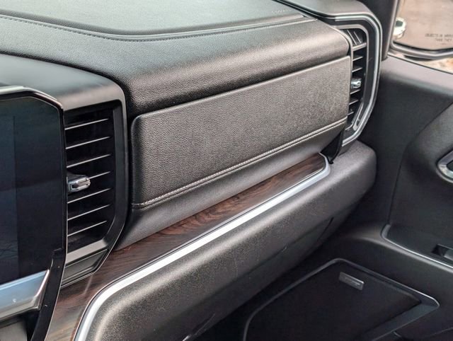 Used 2022 GMC Sierra 1500 SLT w/ SLT Premium Plus Package image 27