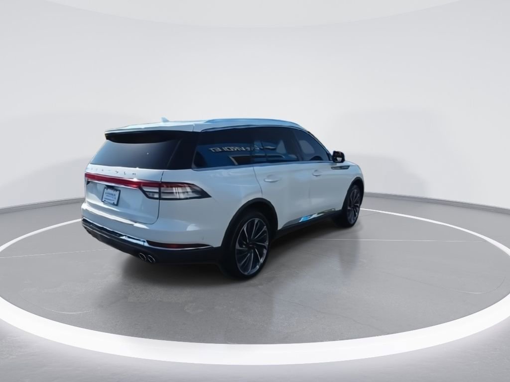 Used 2021 Lincoln Aviator Reserve w/ Equipment Group 201A AWD/4WD image 7