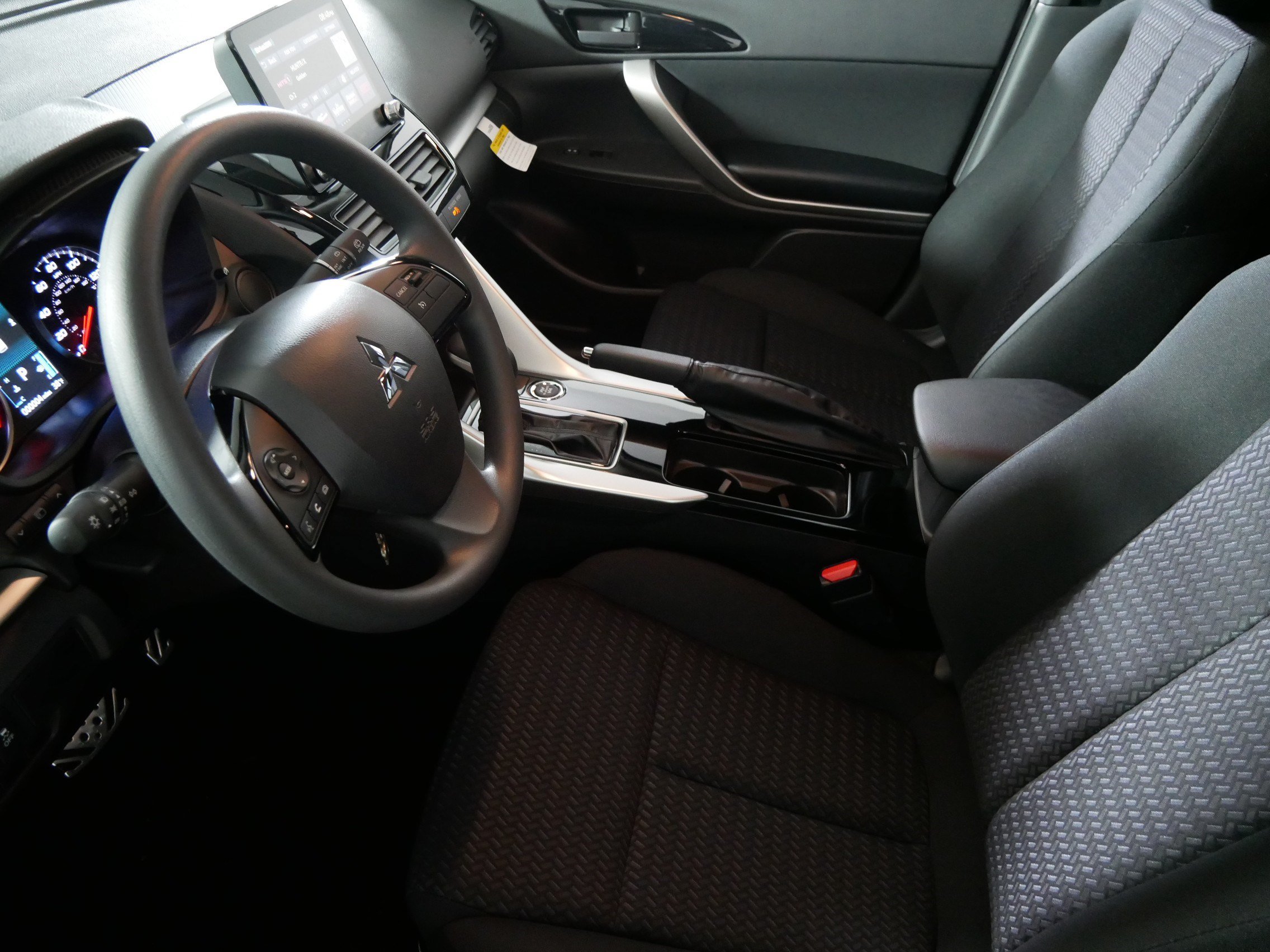 New 2026 Mitsubishi Eclipse Cross ES AWD/4WD image 4