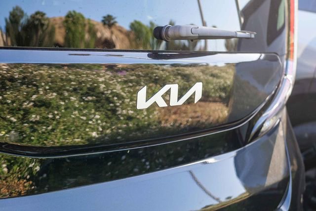 Certified 2023 Kia Soul LX w/ LX Technology Package image 13
