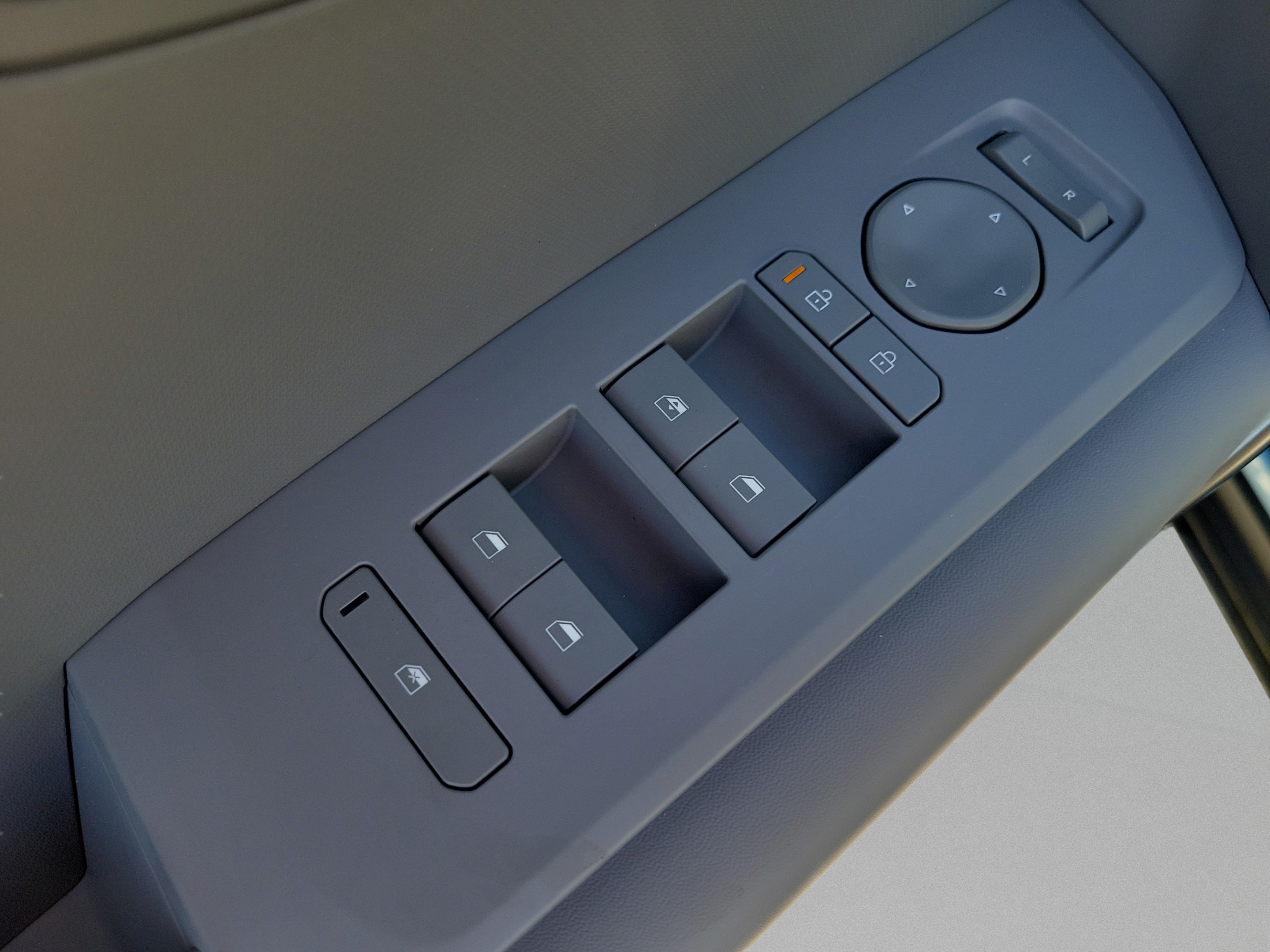 New 2027 Kia Seltos S FWD image 13
