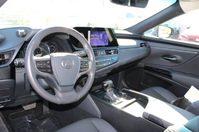 Certified 2025 Lexus ES 300h w/ Premium Package FWD image 12