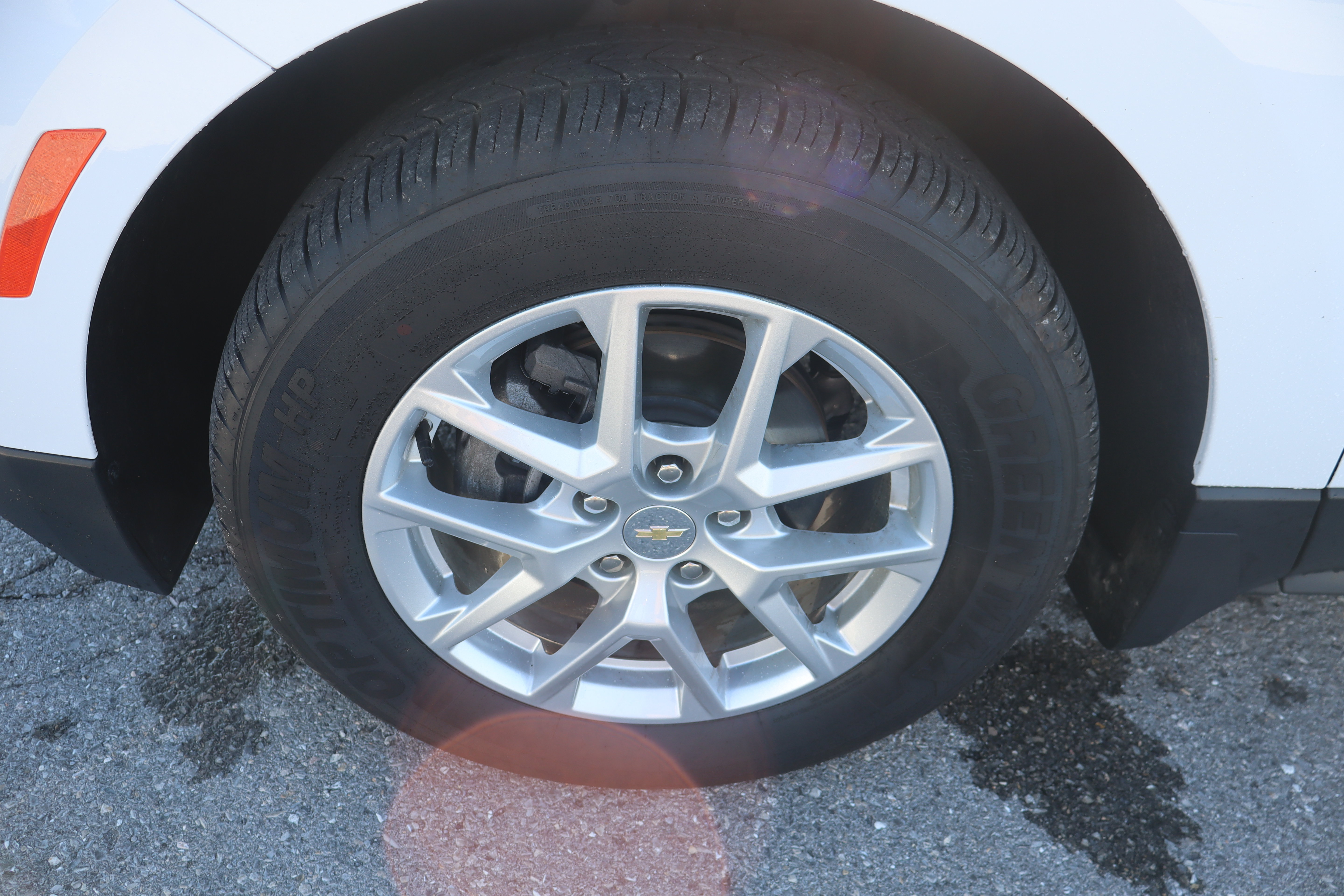 Used 2023 Chevrolet Equinox LT w/ LPO, Floor Liner Package AWD/4WD image 11