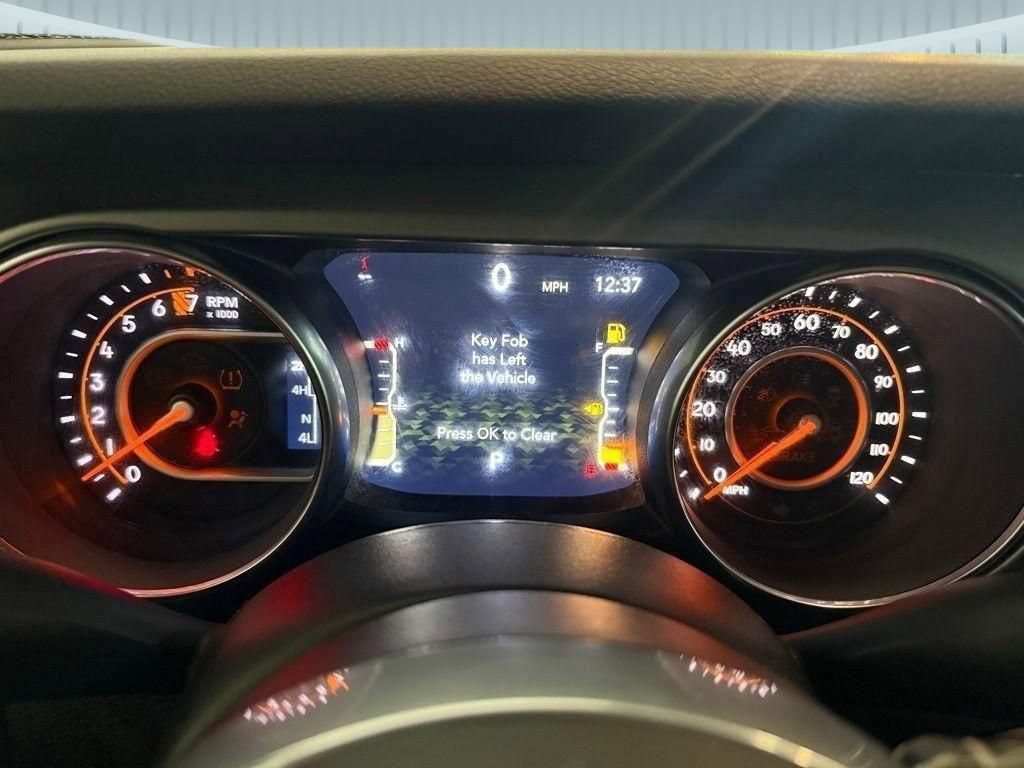 Used 2020 Jeep Gladiator Sport w/ Quick Order Package 24S AWD/4WD image 11