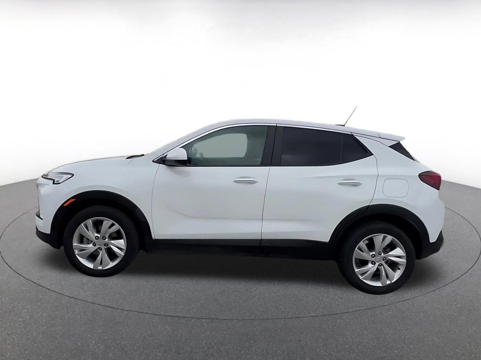 Used 2025 Buick Encore GX Preferred FWD image 8