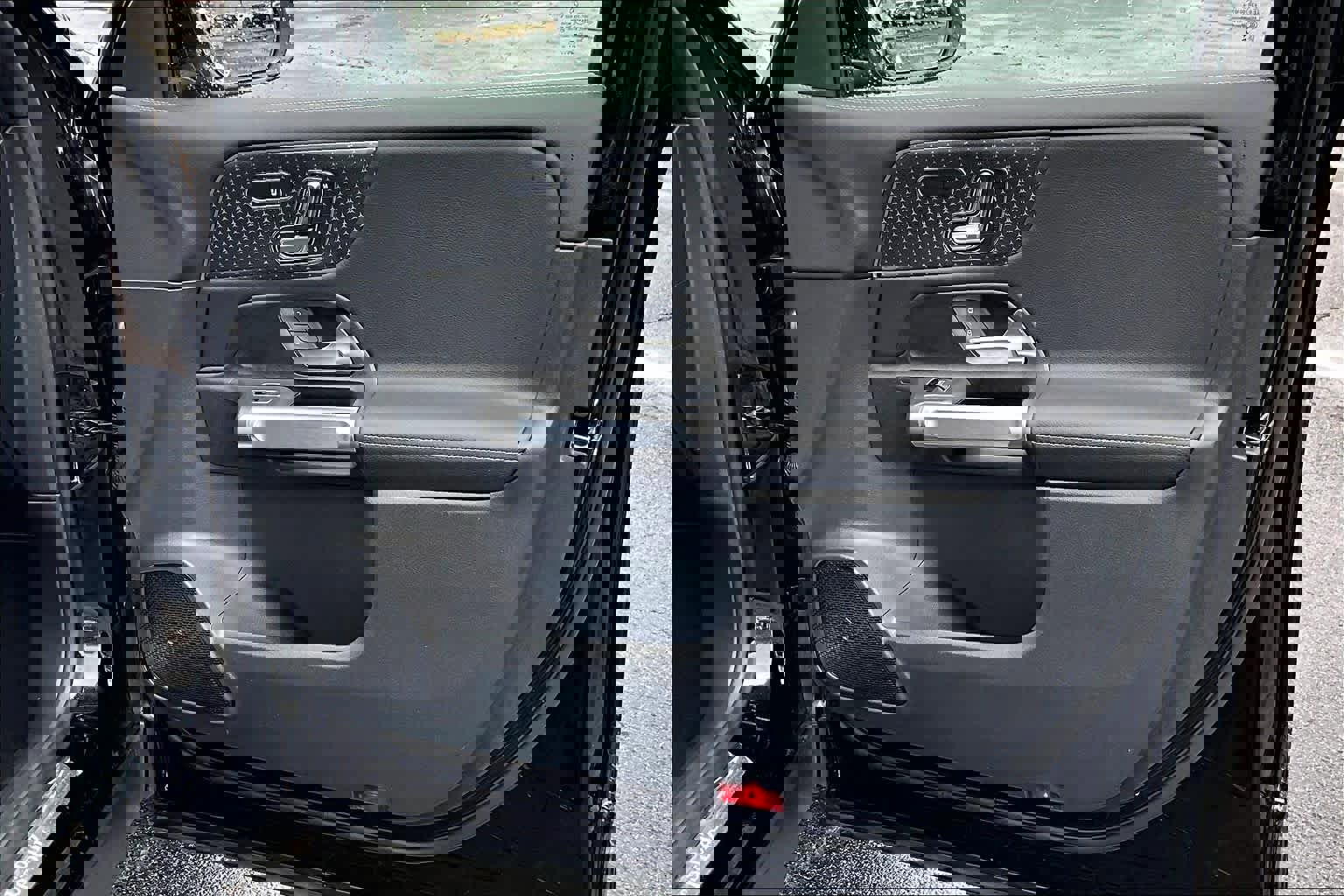 Certified 2025 Mercedes-Benz GLB 250 GLB 250 image 23