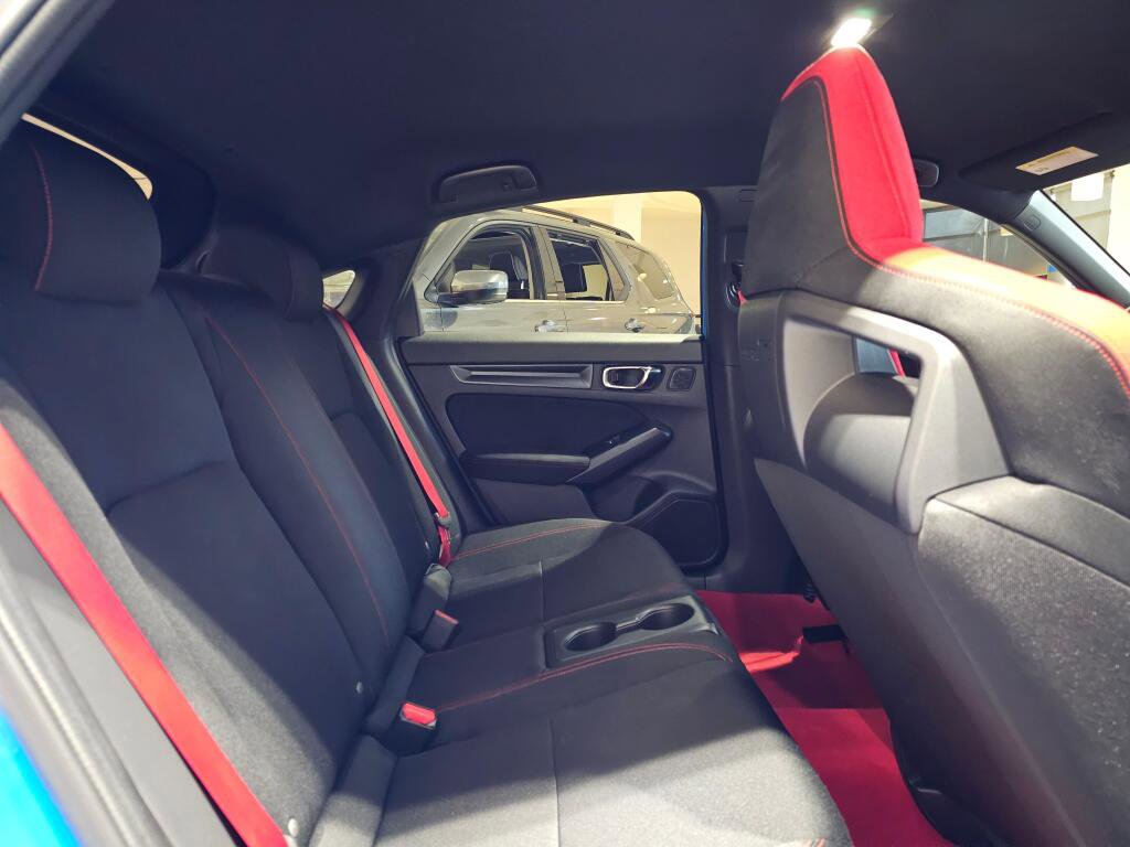 Used 2025 Honda Civic Type R image 11