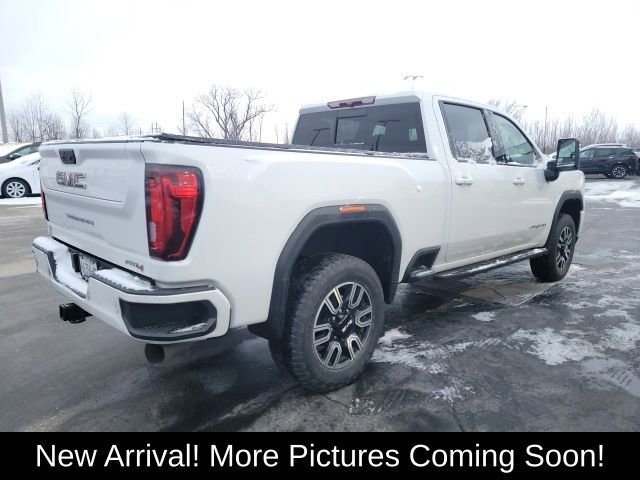 Used 2022 GMC Sierra 3500 AT4 w/ AT4 Preferred Package image 2