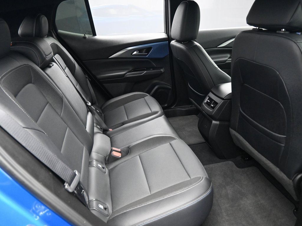 Used 2024 Chevrolet Equinox EV LT image 29