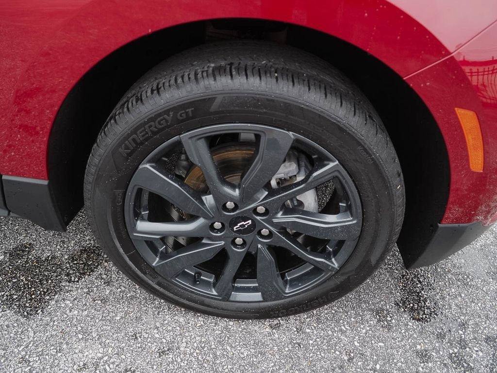 Used 2023 Chevrolet Equinox RS w/ RS Leather Package FWD image 36