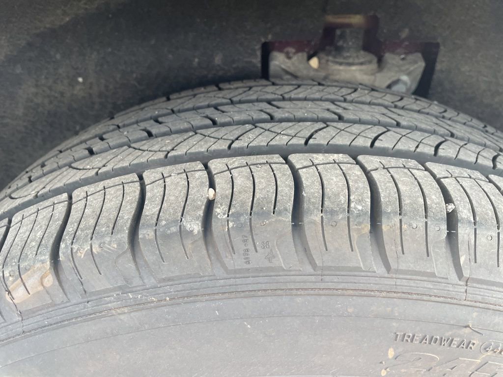 Used 2024 Ford Edge SEL w/ Convenience Package image 11