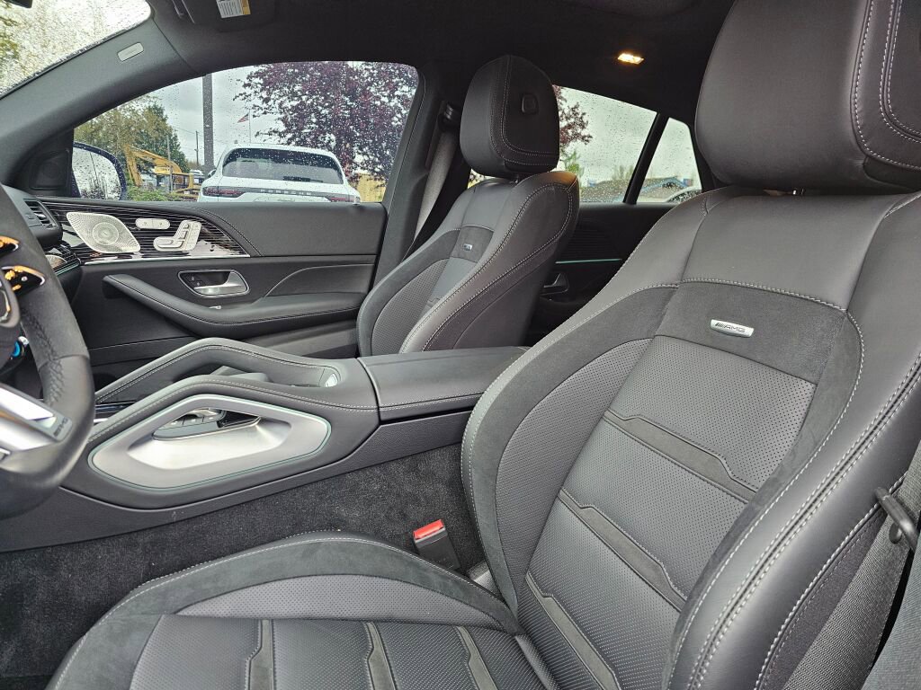 Used 2024 Mercedes-Benz GLE 53 AMG 4MATIC Coupe image 26