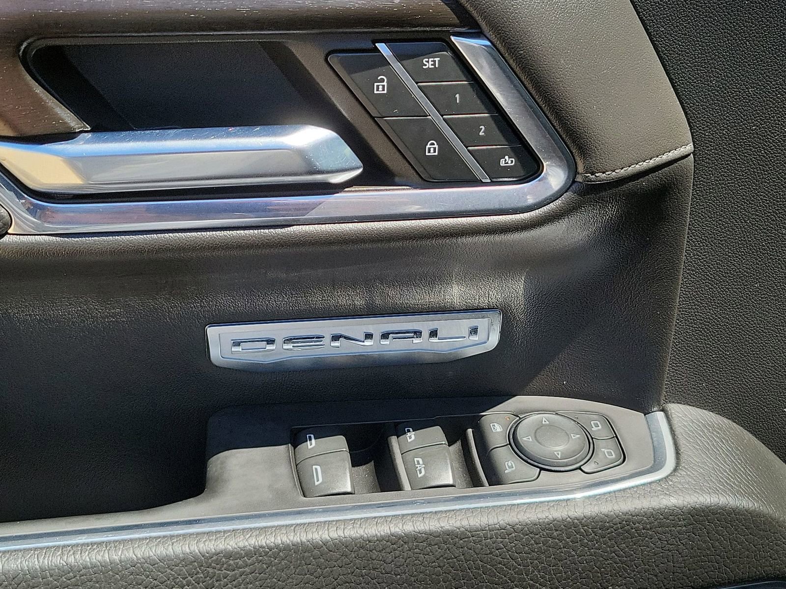 Certified 2024 GMC Sierra 1500 Denali image 24