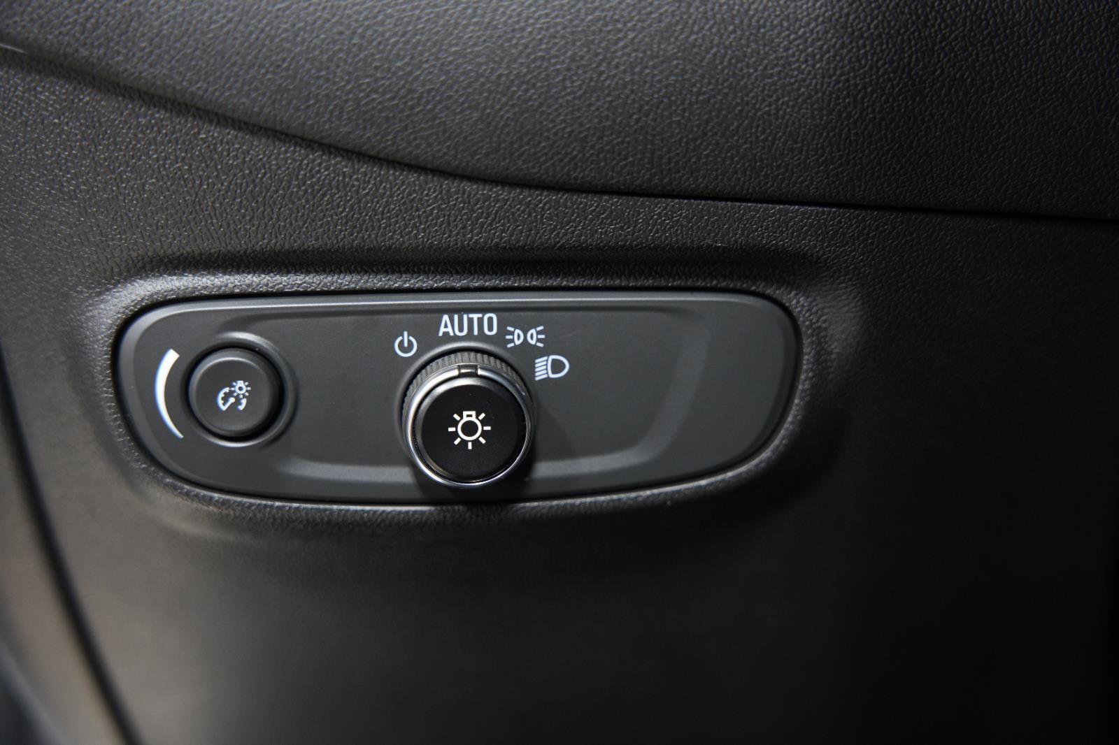 Used 2024 Chevrolet Equinox LT image 27