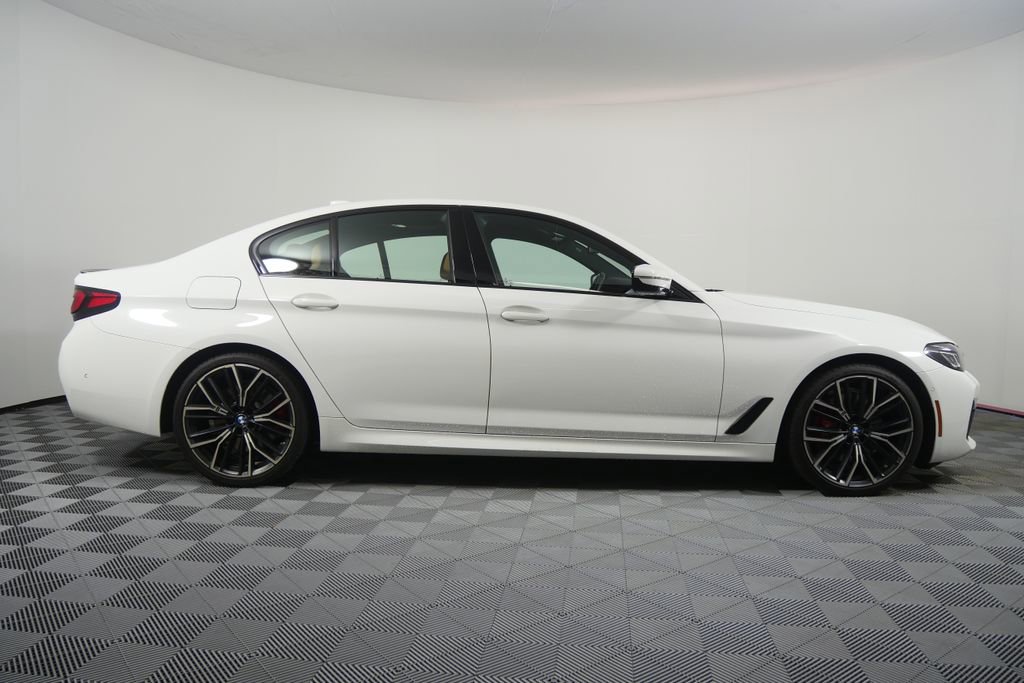 Certified 2023 BMW 530i w/ M Sport Package image 2