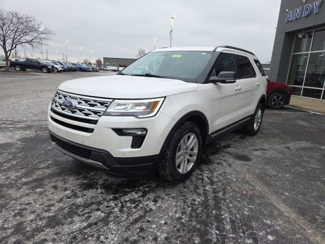 Used 2019 Ford Explorer XLT w/ Equipment Group 202A image 13
