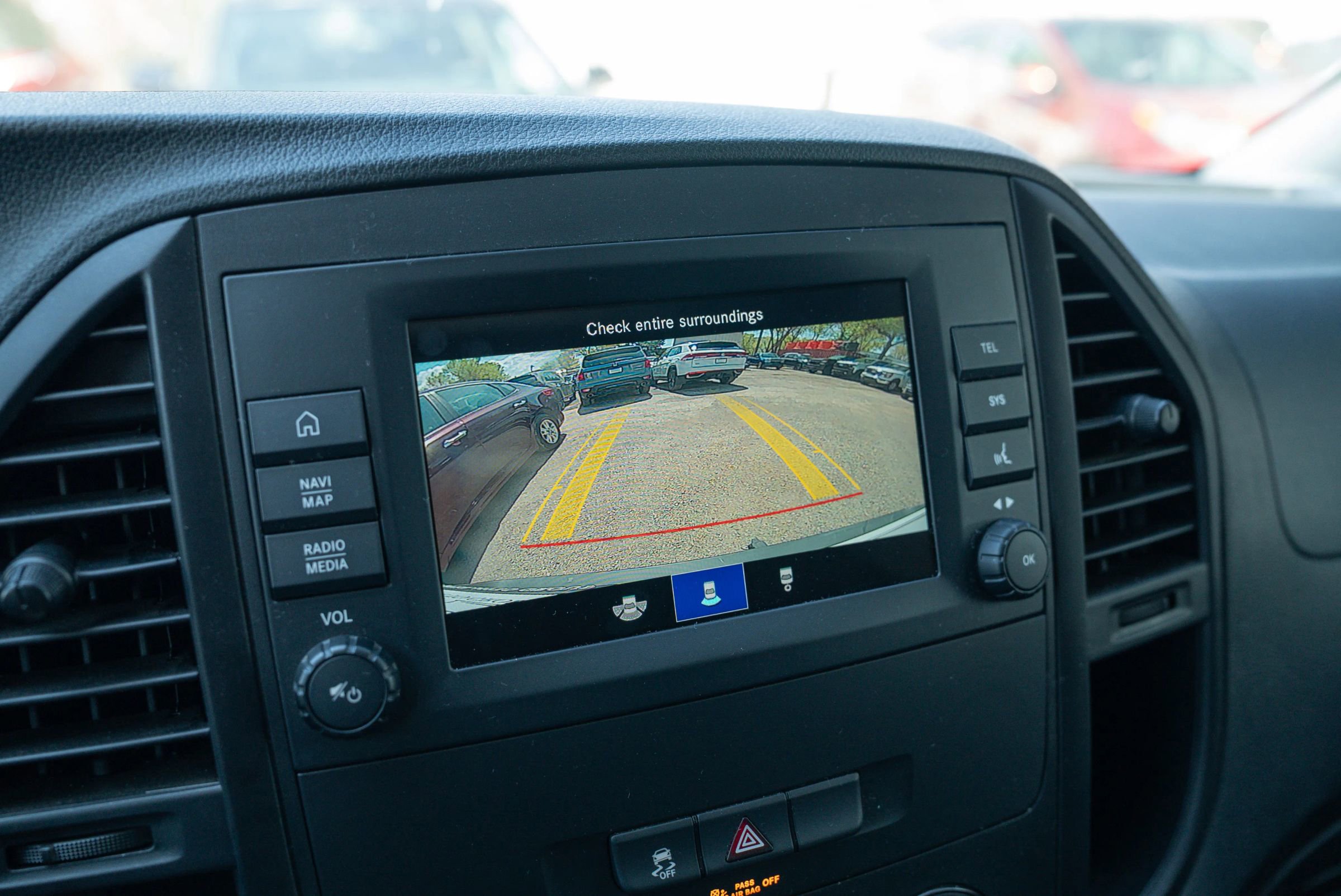 Used 2022 Mercedes-Benz Metris image 27