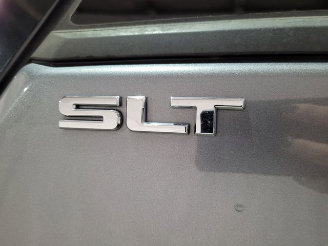 Used 2021 GMC Terrain SLT image 61