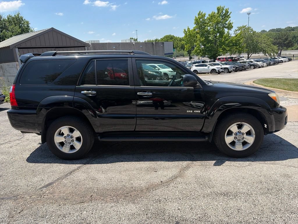 Used 2006 Toyota 4Runner SR5 AWD/4WD image 4