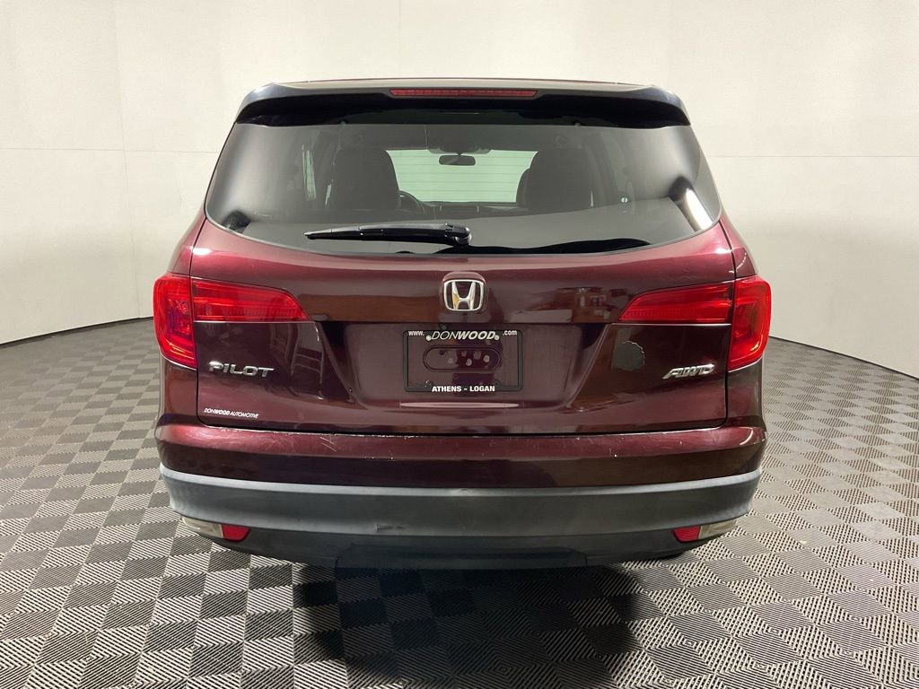 Used 2016 Honda Pilot LX image 12