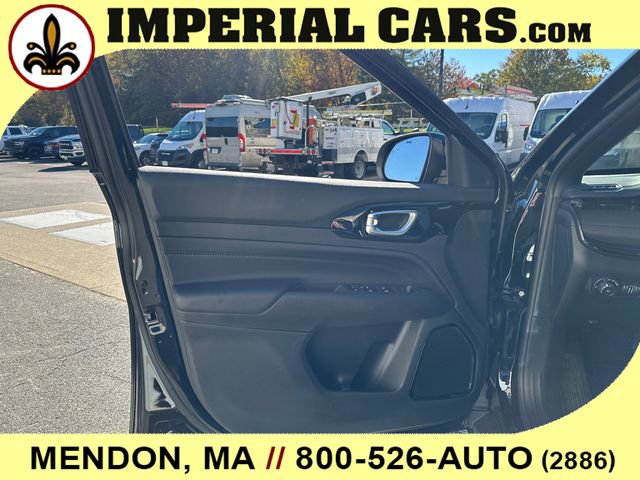 New 2026 Jeep Compass Limited image 19