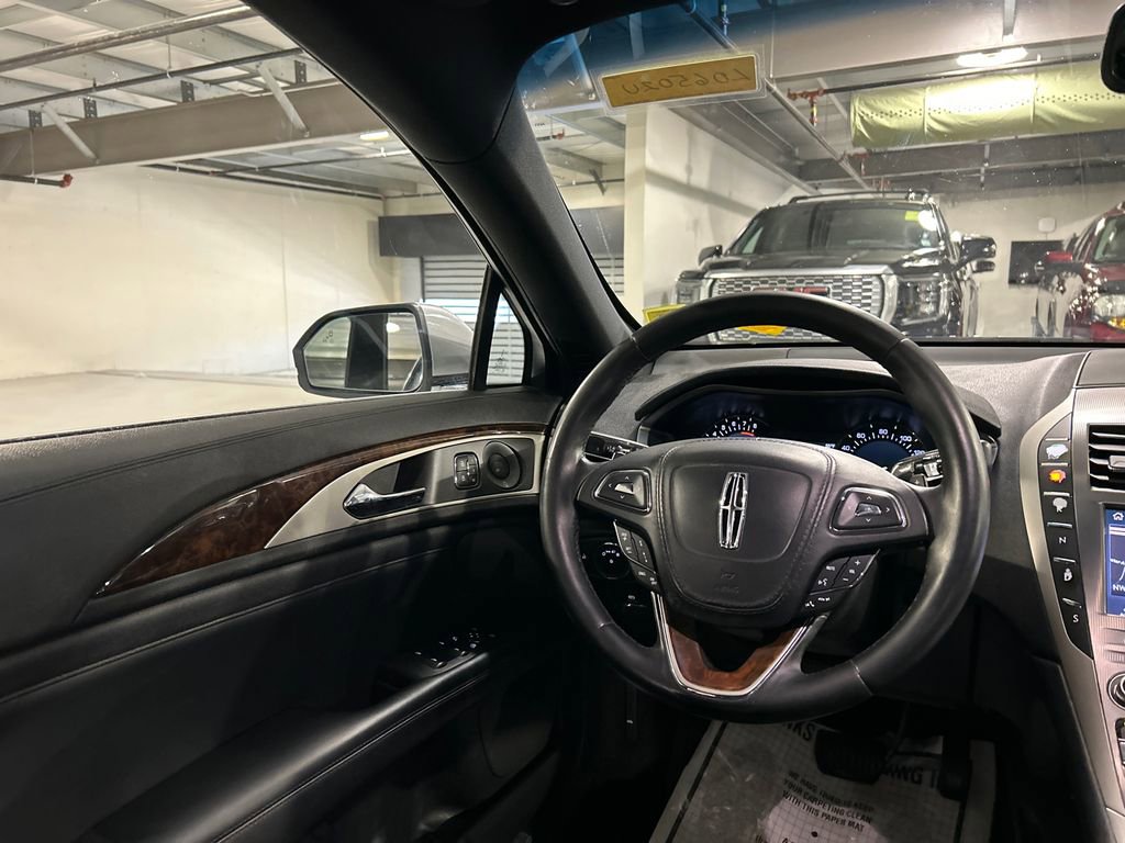 Used 2020 Lincoln MKZ Reserve w/ Elements Package AWD/4WD image 22