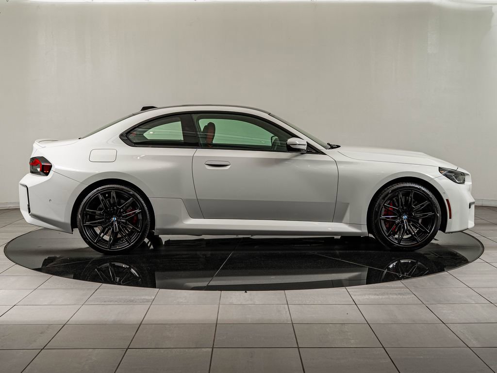 Used 2025 BMW M2 w/ Lighting Package RWD image 4