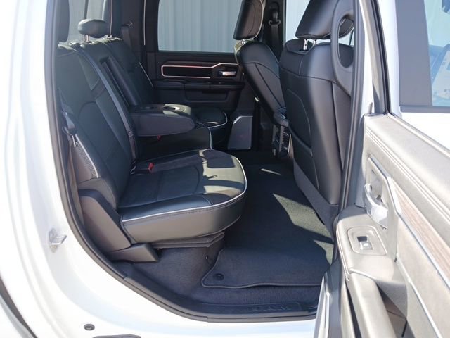 New 2026 RAM 3500 Laramie AWD/4WD image 28