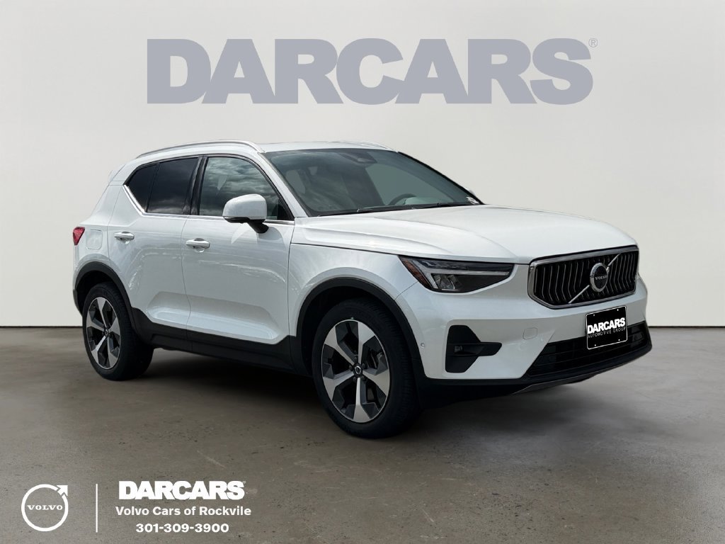 Certified 2023 Volvo XC40 B5 Plus w/ Protection Package Premier