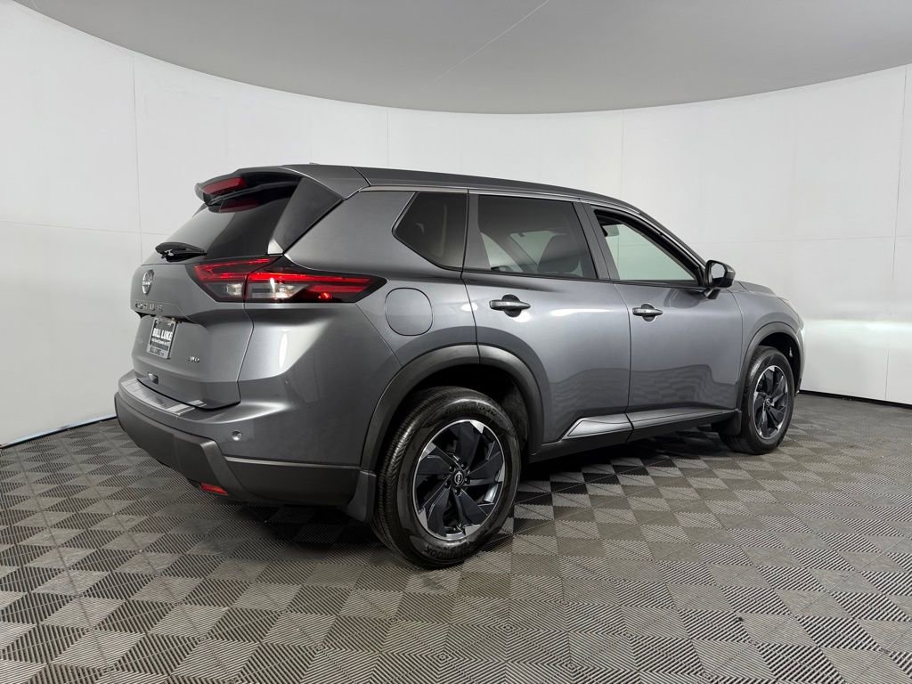 Used 2026 Nissan Rogue SV w/ Cold Weather Package image 7