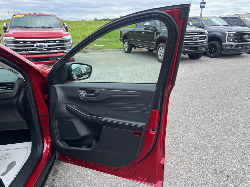 New 2025 Ford Escape Active w/ Tech Pack #1 image 26
