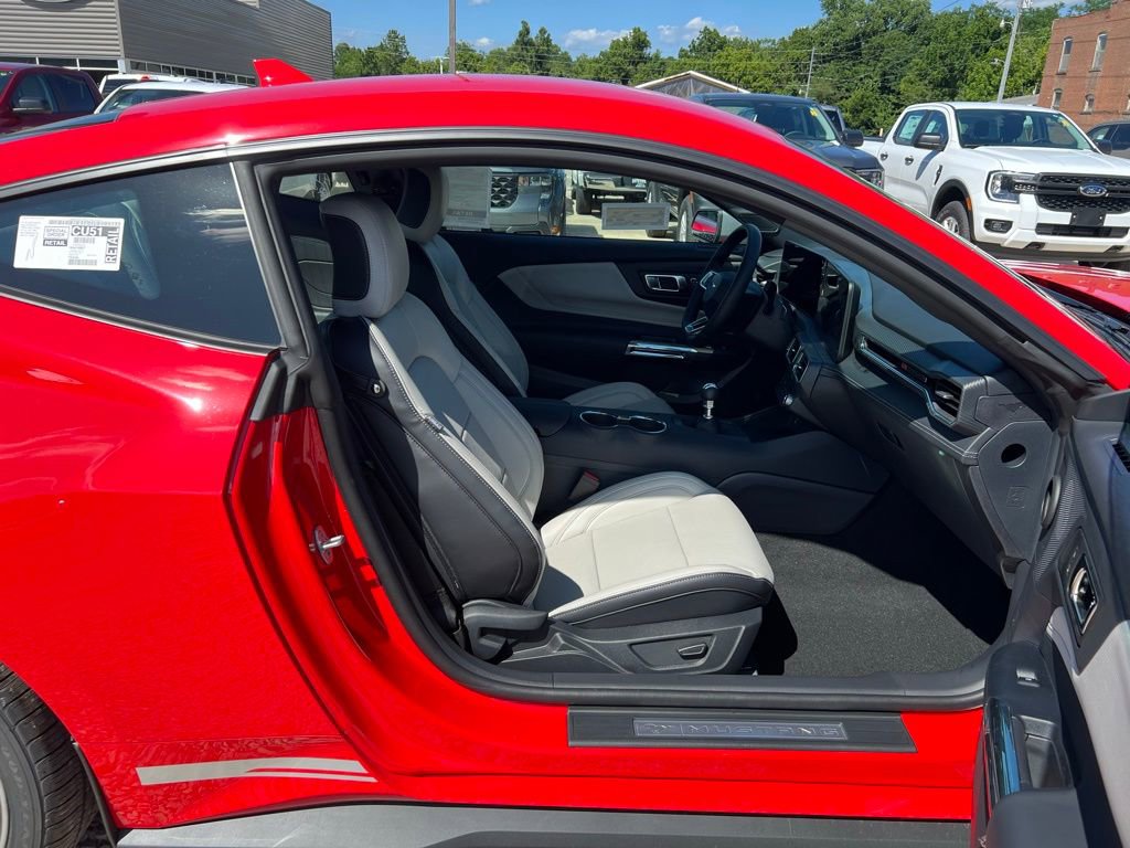 New 2025 Ford Mustang GT Premium w/ 60th Anniversary Package image 19