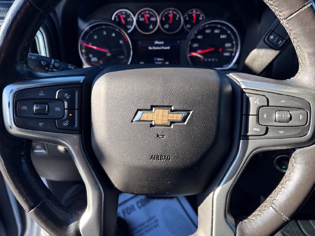 Used 2022 Chevrolet Silverado 3500 LTZ w/ Gooseneck/5TH Wheel Package AWD/4WD image 16