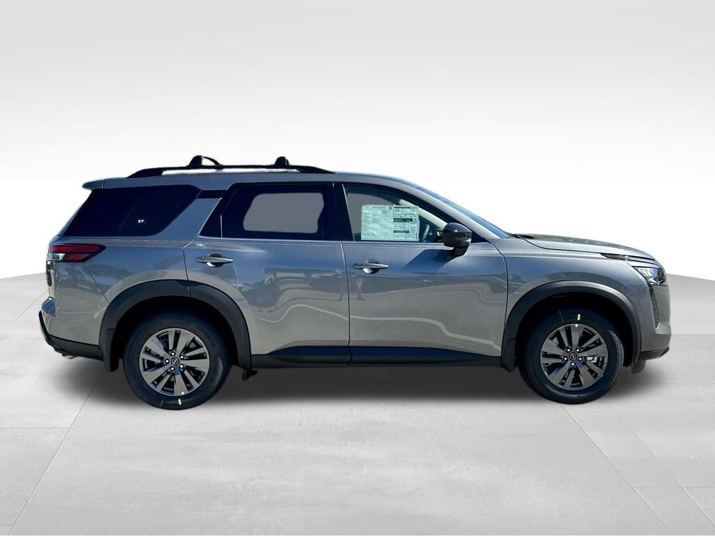 New 2026 Nissan Pathfinder SV image 4