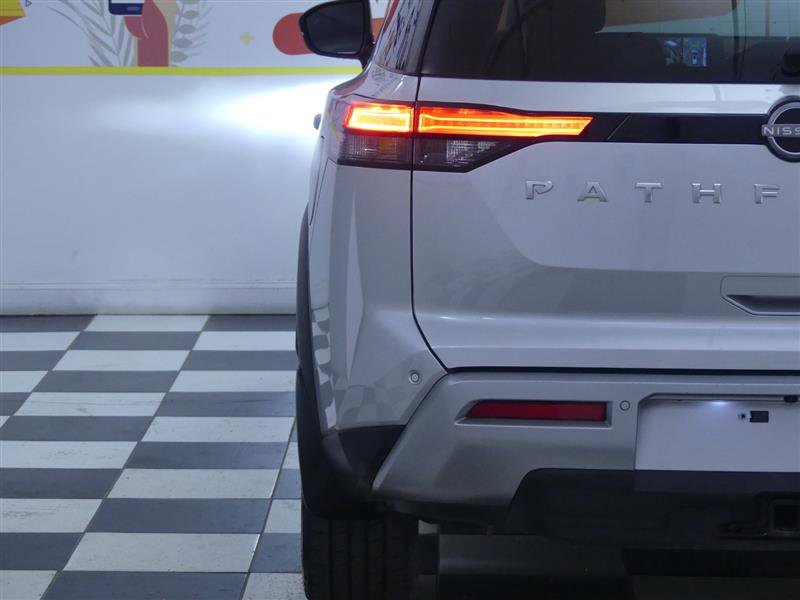 Used 2023 Nissan Pathfinder SL w/ SL Premium Package image 35