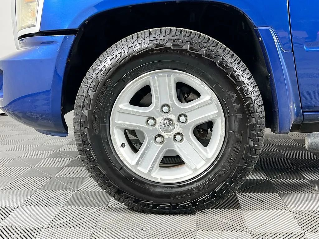 Used 2011 Dodge Dakota Big Horn image 28